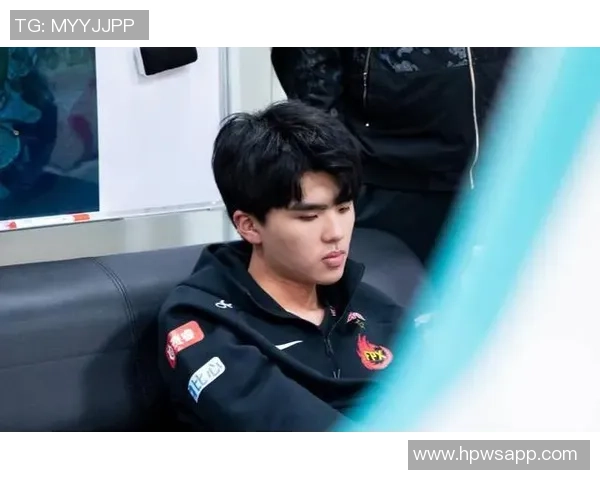 FPX青年赛精彩表现分析：节奏掌控与团队协作的完美结合